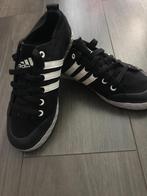 Hele mooie ADIDAS Sneakers zwart mt. 38 (Eur), Ophalen, Adidas, Zwart, Zo goed als nieuw