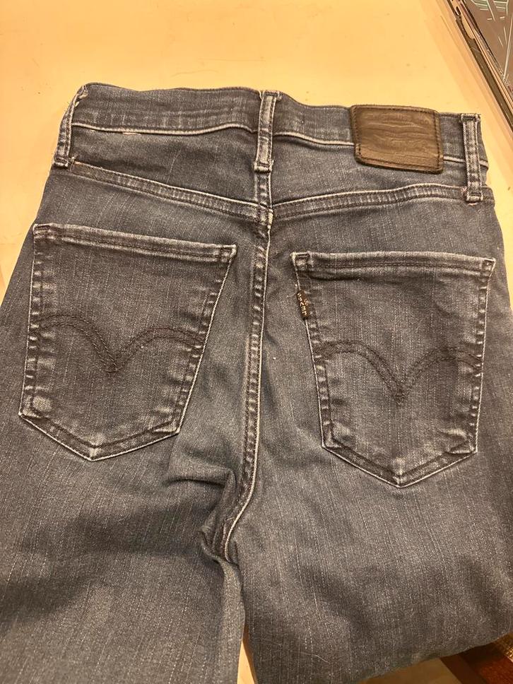 Levi’s Premium Jeans – Mile High Super Skinny, maat 26 sexy, Kleding | Heren, Spijkerbroeken en Jeans, Zo goed als nieuw, W32 (confectie 46) of kleiner