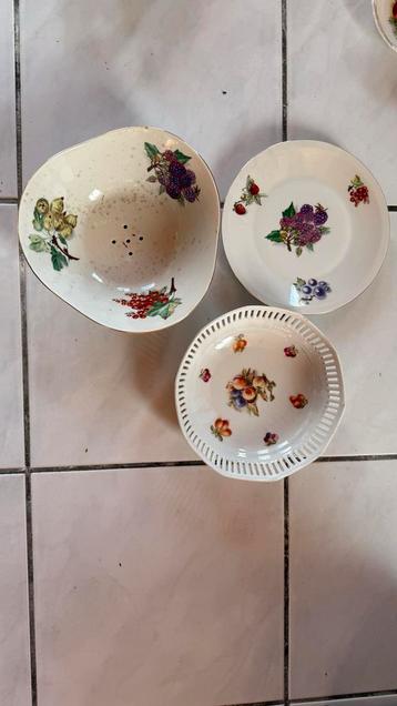 Antieke Schaal & Vergiet Set beschikbaar voor biedingen