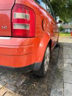 Audi A2 1.4 55KW 2001 Rood, Voorwielaandrijving, 74 pk, 4 cilinders, 4 stoelen