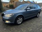 Skoda Octavia Combi 1.2 TSI euro 5 clima,navi 2011 apk 11-26, Auto's, Voorwielaandrijving, Euro 5, Stof, Gebruikt