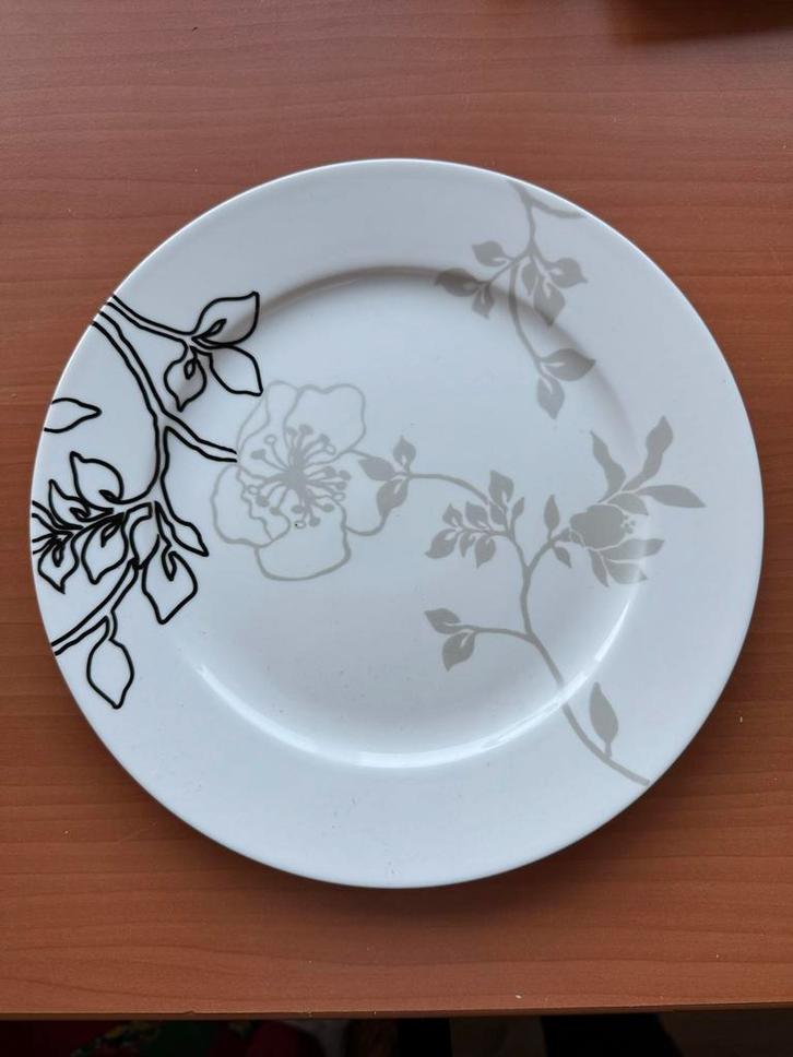 Maxwell & Williams Moon Shadow Ontbijtbordjes, Huis en Inrichting, Keuken | Servies, Zo goed als nieuw, Bord(en), Overige stijlen