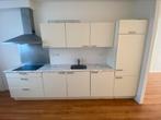 Complete keuken compleet met APP, Huis en Inrichting, Keuken | Complete keukens, Ophalen of Verzenden, Gebruikt, Wit, Enkelwandige keuken