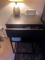 IKEA Vikhammer zwart nachtkastje, Huis en Inrichting, Slaapkamer | Nachtkastjes, Ophalen, Minder dan 45 cm, 55 tot 70 cm, Zo goed als nieuw