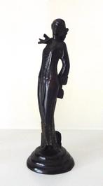 Bronzen beeldje staande vrouw met tas Art Deco 0532-b, Antiek en Kunst, Antiek | Koper en Brons, Ophalen of Verzenden, Brons
