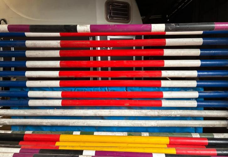 Springpaarden hindernissen set aluminium stangen, Dieren en Toebehoren, Paarden en Pony's | Overige Paardenspullen, Nieuw, Springen