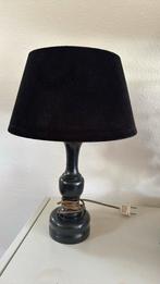 Leuk retro lampje met houten voet, Huis en Inrichting, Lampen | Tafellampen, Minder dan 50 cm, Gebruikt, Ophalen of Verzenden