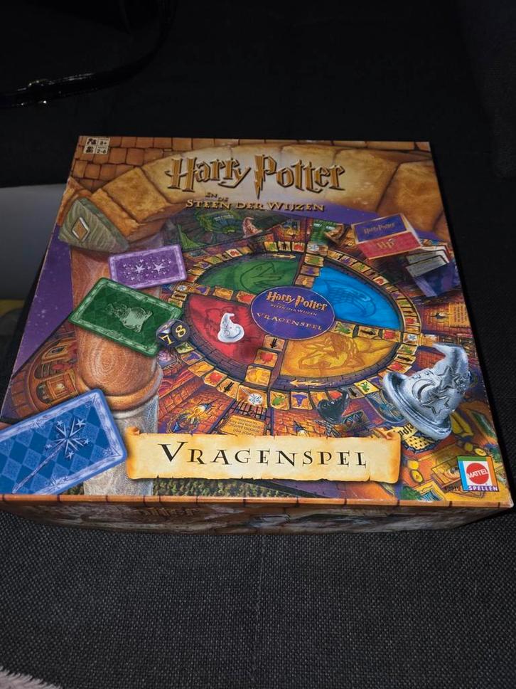 Harry Potter Vragenspel - Steen der Wijzen, Hobby en Vrije tijd, Gezelschapsspellen | Bordspellen, Zo goed als nieuw, Ophalen