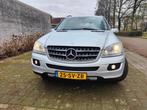 Mercedes ML 350 4-matic AUT 2006 Grijs LPG G3 Youngtimer, Origineel Nederlands, Te koop, M-Klasse, Zilver of Grijs