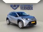 Toyota Aygo X 1.0 VVT-i MT Play NL Auto - Carplay - BTW Auto, 12 maanden, Gebruikt, Euro 6, 920 kg