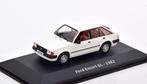 Jsn Atlas 1:43 Ford Escort GL 1982 wit in vitrine, Ophalen of Verzenden, Nieuw, Auto, Overige merken