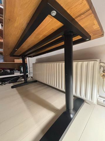 IKEA Bekant Bureau Zwart onderstel + Massief Eiken Blad - afbeelding 4