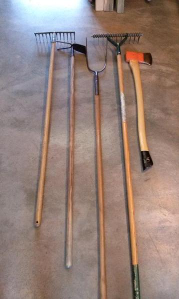  Hark Cultivator Grashark Hakbijl Verticuteerhark Vork Schep beschikbaar voor biedingen