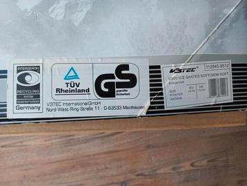 V300 IJshockeyschaatsen Maat 32 - 35. beschikbaar voor biedingen