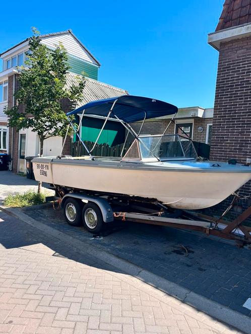 Complete set! Mooie 5m boot met 40PK motor, incl trailer, Watersport en Boten, Speedboten, Zo goed als nieuw, 3 tot 6 meter, Benzine