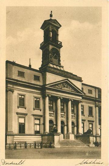 (701-148-031) Dordrecht Stadhuis beschikbaar voor biedingen