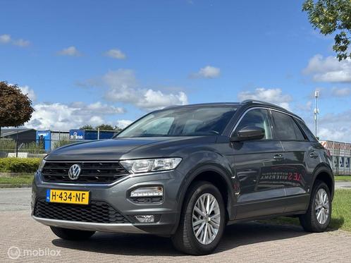 Volkswagen T-Roc 1.5 TSI Style Business acc trekhaak Virtual, Auto's, Volkswagen, Bedrijf, Te koop, T-Roc, ABS, Achteruitrijcamera