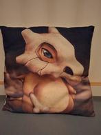 Pokemon Cubone kussen, Ophalen of Verzenden, Zo goed als nieuw, Vierkant