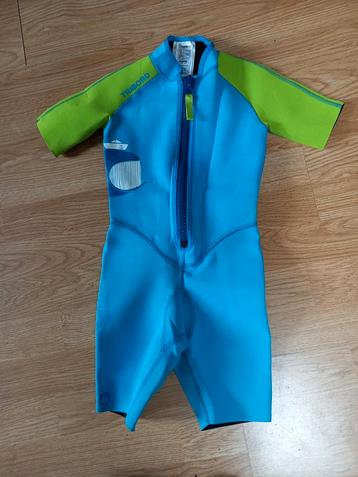 Kinder wetsuit beschikbaar voor biedingen
