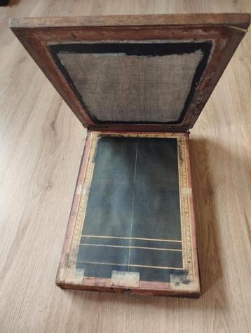 Antiek platte stencilmachine, duplicator, zeefdruk apparaat  beschikbaar voor biedingen