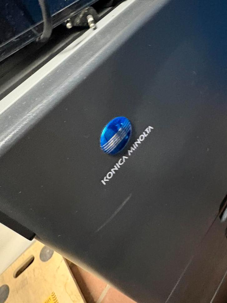 Konica Minolta Bizhub C200 printer, Computers en Software, Printers, Gebruikt, All-in-one, Kleur printen, Kopieren, Ophalen