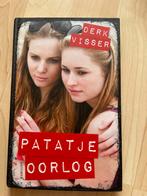Patatje Oorlog - Derk Visser, Ophalen of Verzenden, Zo goed als nieuw, Nederland