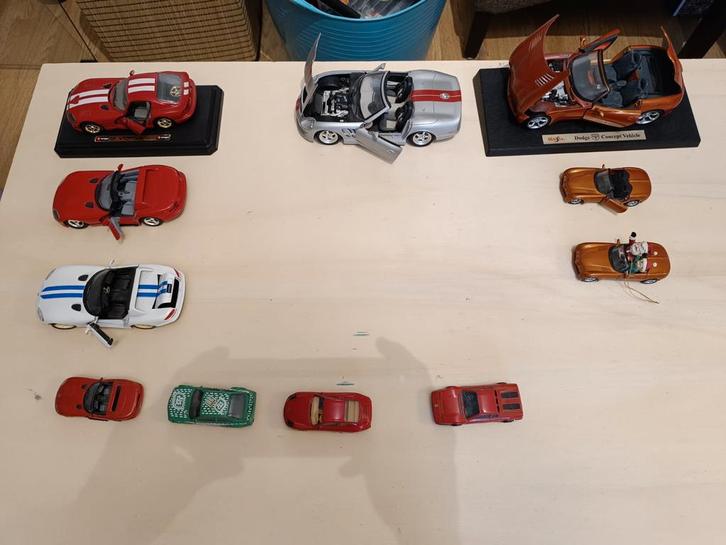 Burago en Maisto schaal model autos, Hobby en Vrije tijd, Modelauto's | 1:18, Zo goed als nieuw, Maisto, Ophalen of Verzenden