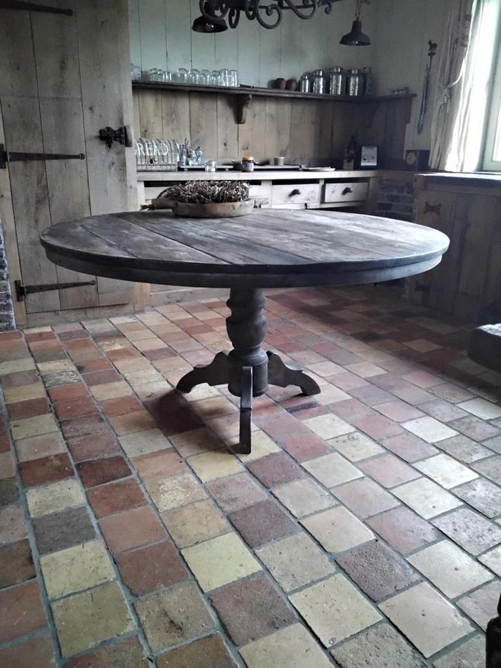 Ronde eettafel 145 teakhout., Huis en Inrichting, Tafelonderdelen, Gebruikt, 100 tot 150 cm, 100 tot 150 cm, Rond, Teakhout, Ophalen