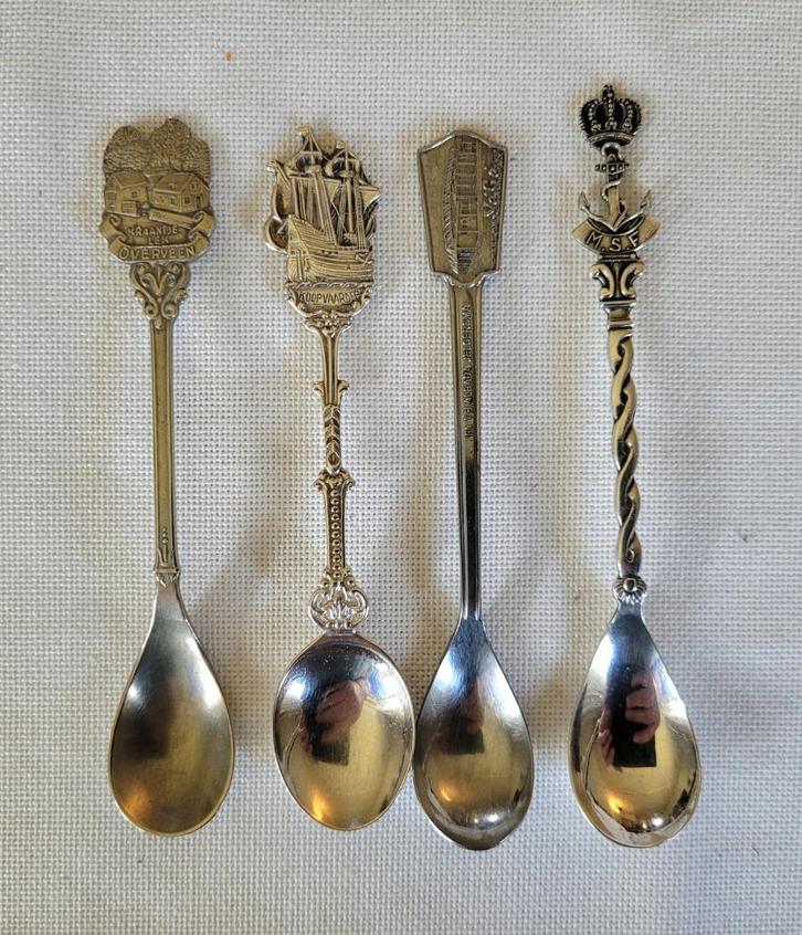 Theelepeltjes Albada Jelgersma VéGé, Marine & Koopvaarder, Verzamelen, Porselein, Kristal en Bestek, Zo goed als nieuw, Bestek