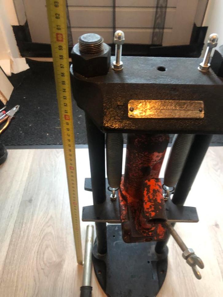 Hydraulische Vijzelstol 8 Ton, Doe-het-zelf en Verbouw, Gereedschap | Handgereedschap, Gebruikt, Ophalen