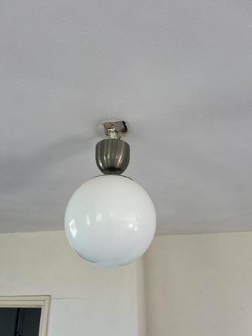 Lamp melkglas bol plafondlamp 4 stuks. Verstelbare hoogte. 