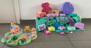 15 x polly pocket vintage inc poppetjes en Pollyville mat beschikbaar voor biedingen