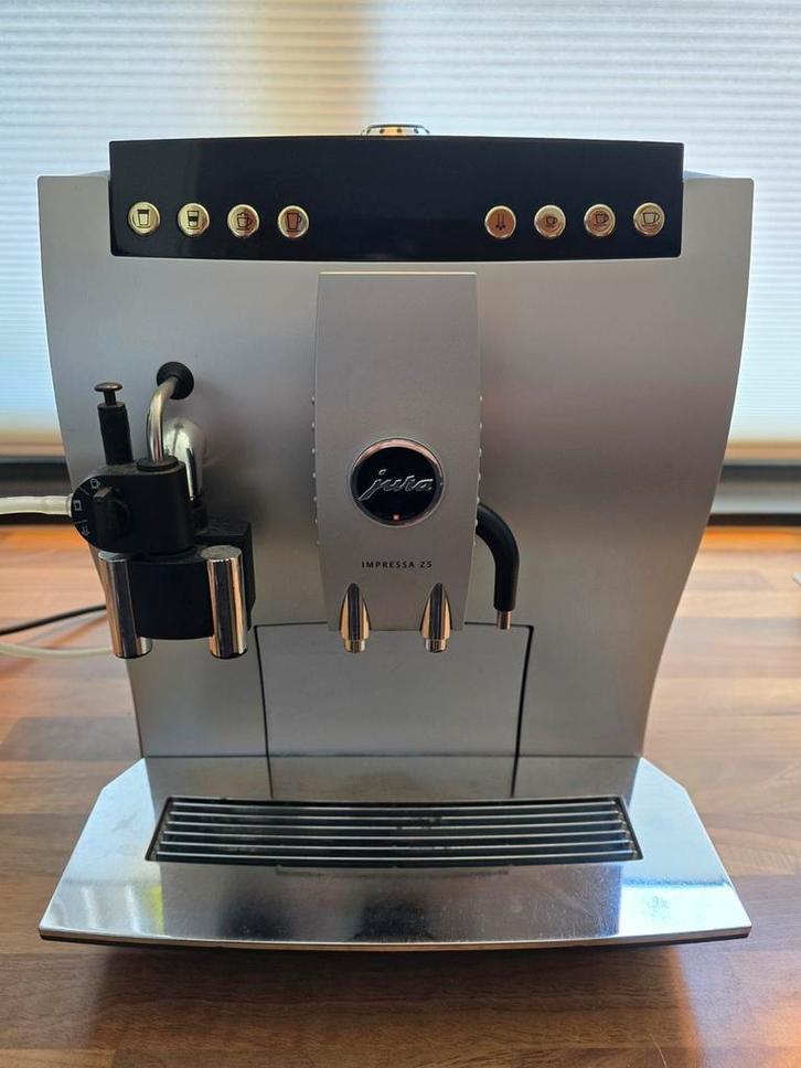 Te koop: Jura Z5 volautomatische koffiemachine, Witgoed en Apparatuur, Koffiezetapparaten, Gemalen koffie, Koffiemachine, Ophalen