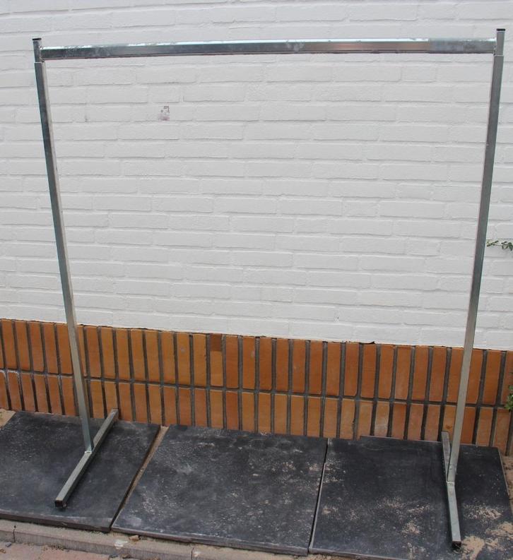 Kwalitatief kleding rek - RVS 128 x 141,5cm, Kleding | Dames, Kledingrekken, Gebruikt, Ophalen