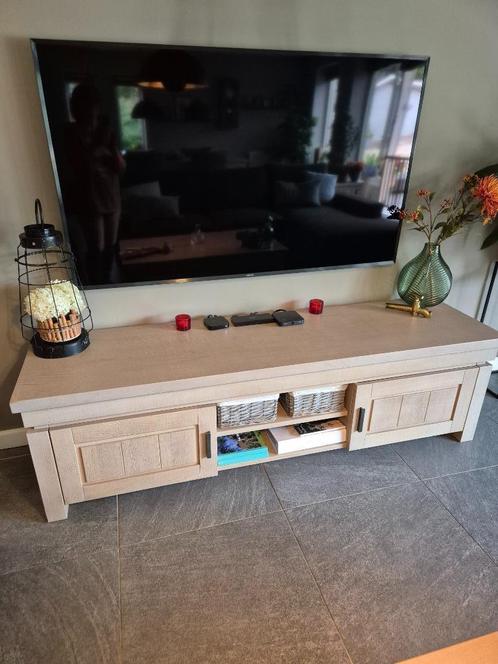 TV meubel, Huis en Inrichting, Kasten | Televisiemeubels, Zo goed als nieuw, Minder dan 100 cm, 150 tot 200 cm, 25 tot 50 cm, Overige houtsoorten