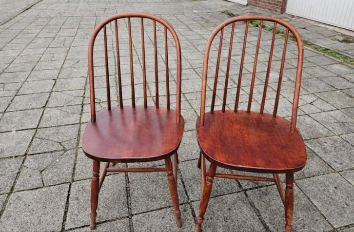 Set van 2 vintage Windsor spijlenstoelen - jaren '60, Huis en Inrichting, Stoelen, Gebruikt, Twee, Hout, Overige kleuren, Ophalen of Verzenden