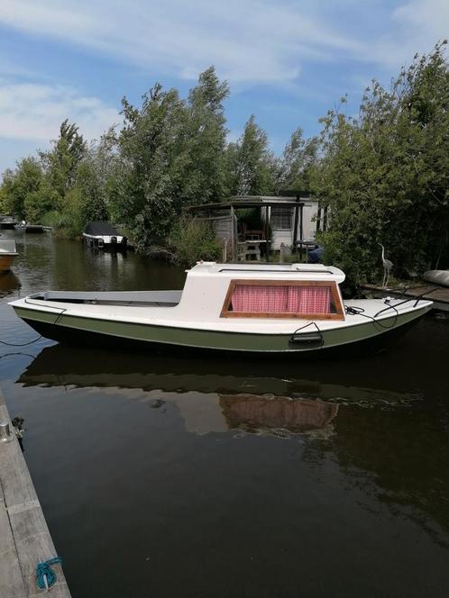 Kajuit vlet 550, Watersport en Boten, Motorboten en Motorjachten, Gebruikt, Staal, Tot 6 meter, Benzine, Buitenboordmotor, Minder dan 10 pk