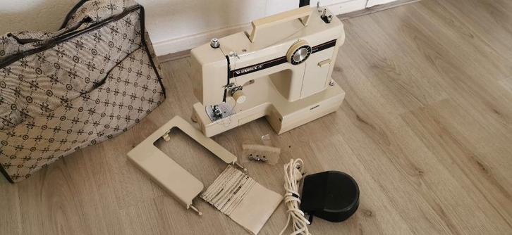 Naaimachine VENDOMATIC 147 werkt goed, Hobby en Vrije tijd, Naaimachines en Toebehoren, Zo goed als nieuw, Naaimachine, Overige merken