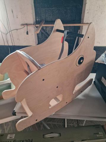 Hobbelpaard / Hobbelneushoorn - Goede Staat beschikbaar voor biedingen