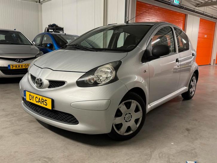 Toyota Aygo 1.0 | Nieuwe apk | Rijd & Schakelt goed | Zuinig, Auto's, Toyota, Bedrijf, Aygo, Benzine, A, Hatchback, Handgeschakeld