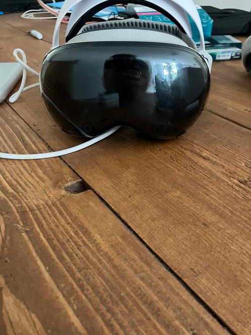 Apple vision pro 512 gb, Spelcomputers en Games, Virtual Reality, Zo goed als nieuw, Overige platformen, Ophalen