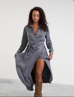Moost wanted Jade satin dress maat S, Kleding | Dames, Jurken, Verzenden, Nieuw, Maat 36 (S), Grijs