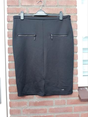 Stretch! Elegante kokerrok van SUZY-Q, L bewerkt met ritsen 
