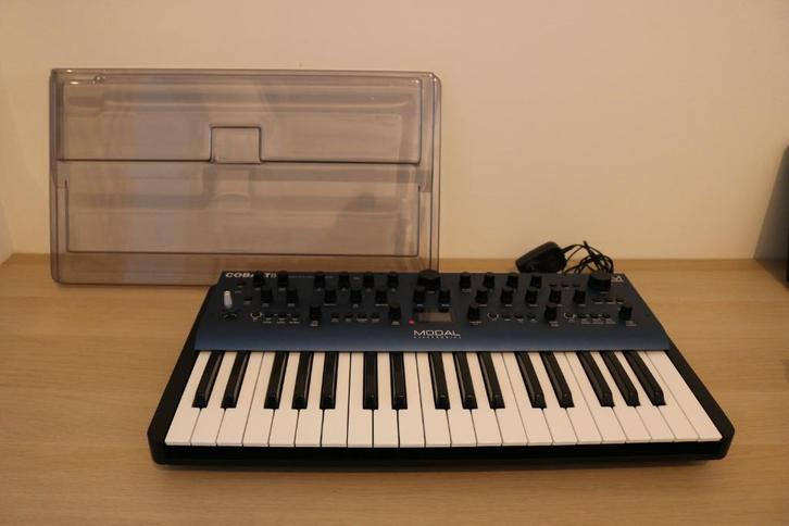 Modal argon8 | Polyphonic synthesizer + stofkap | Als nieuw, Muziek en Instrumenten, Synthesizers, Zo goed als nieuw, Overige aantallen