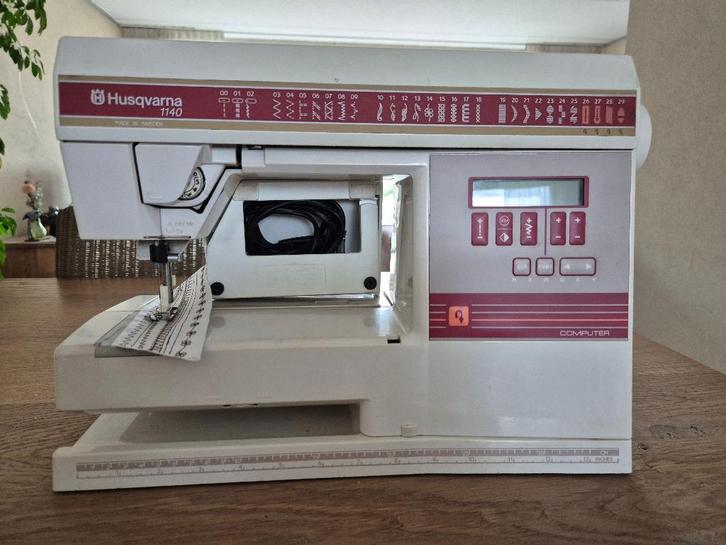Husqvarna Viking 1140, Hobby en Vrije tijd, Naaimachines en Toebehoren, Gebruikt, Naaimachine, Husqvarna, Ophalen