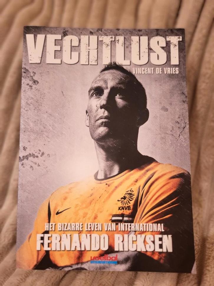 Vechtlust - Fernando Ricksen Biografie, Boeken, Biografieën, Zo goed als nieuw, Sport, Ophalen of Verzenden