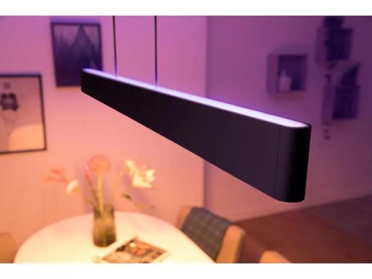 Philips Hue Ensis hanglamp – slimme designlamp, als nieuw, Huis en Inrichting, Lampen | Hanglampen, Zo goed als nieuw, Minder dan 50 cm
