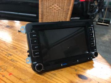 Volkswagen navigatie scherm golf caddy touran beschikbaar voor biedingen