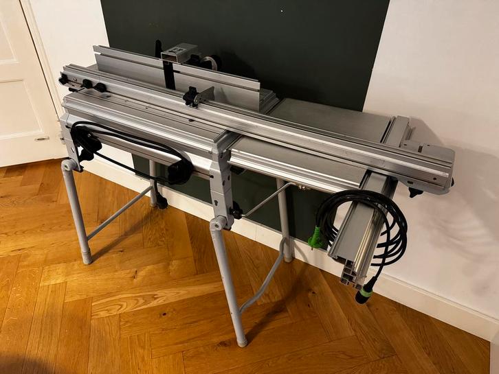 Festool CMS tafel met OF1010 module, frees en extra’s, Doe-het-zelf en Verbouw, Gereedschap | Freesmachines, Zo goed als nieuw