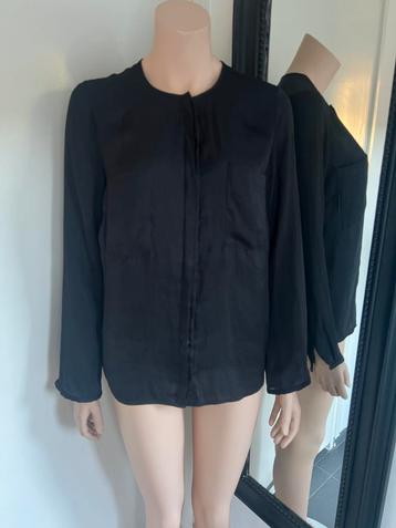 Ba&sh    mooie blouse MAAT 36/38   (2) ALS NIEUW beschikbaar voor biedingen